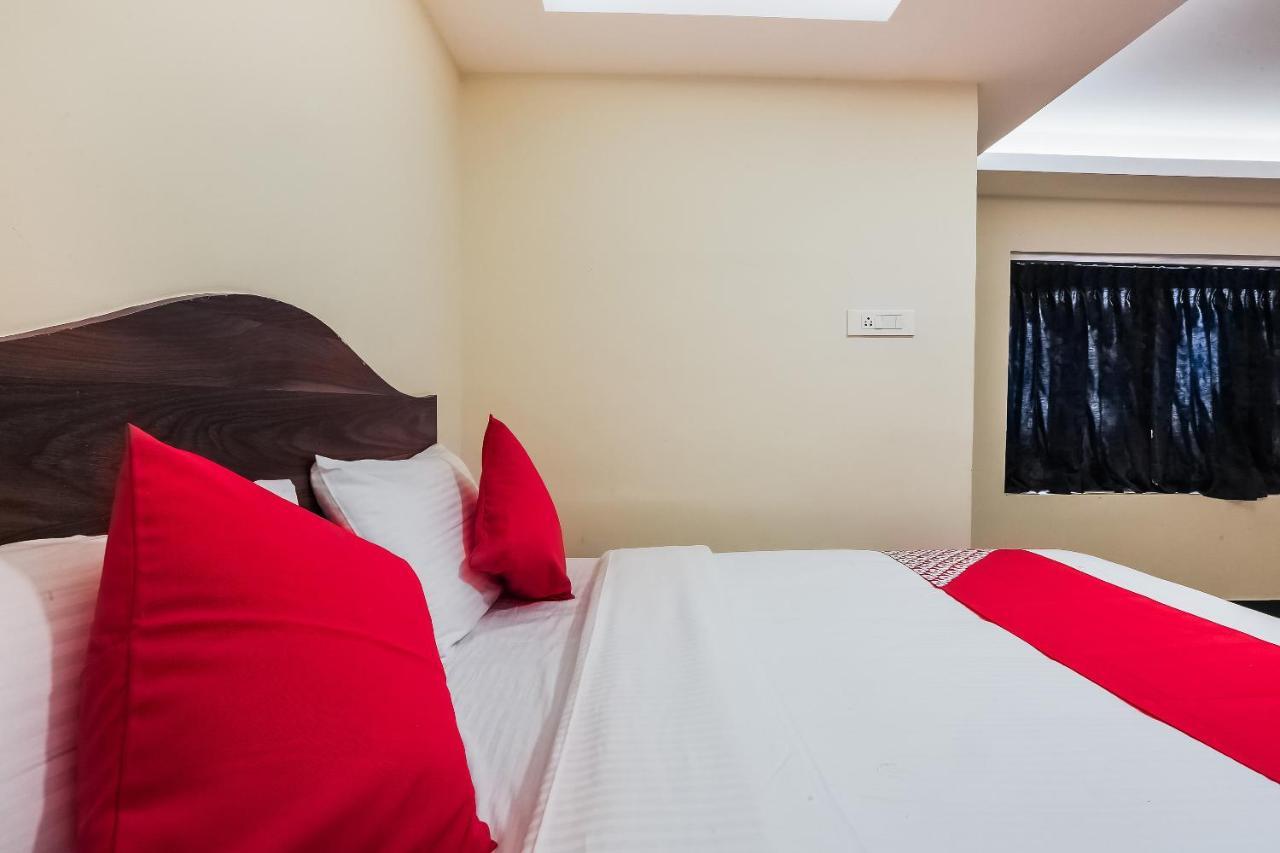 Oyo 36500 Sri Krishna Inn Ooty Εξωτερικό φωτογραφία
